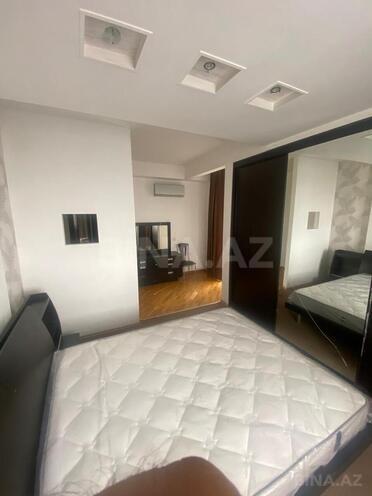 Сдаётся 4-комн. новостройка 150 м², м. Низами, photo 13 from 18