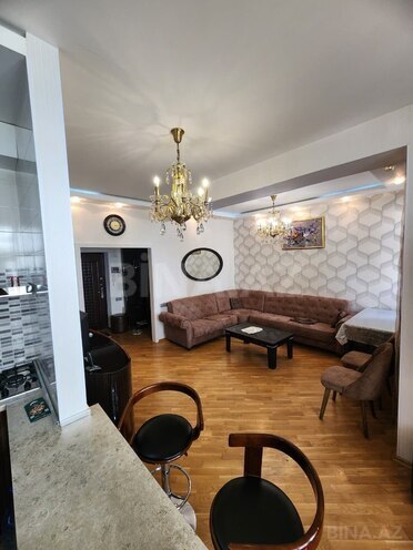Сдаётся 2-комн. новостройка 70 м², м. Шах Исмаил Хатаи, photo 1 from 12