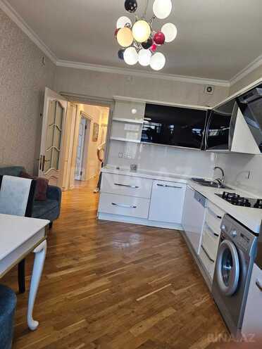 Сдаётся 3-комн. новостройка 135 м², м. Нариман Нариманов, photo 9 from 14