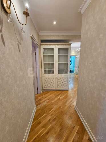 Сдаётся 3-комн. новостройка 135 м², м. Нариман Нариманов, photo 3 from 14