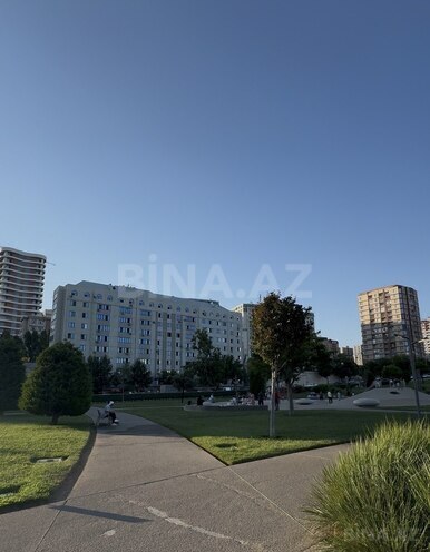 Satılır 4 otaqlı köhnə tikili 110 m², Gənclik m., photo 3 from 26