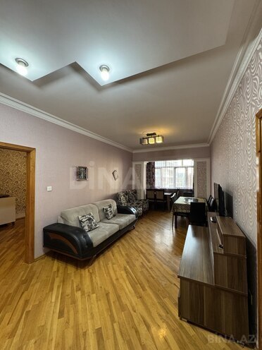 Satılır 4 otaqlı köhnə tikili 110 m², Gənclik m., photo 9 from 26