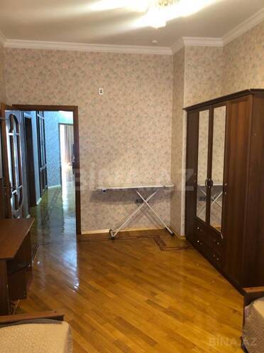 Сдаётся 3-комн. новостройка 140 м², м. 28 мая, photo 15 from 21
