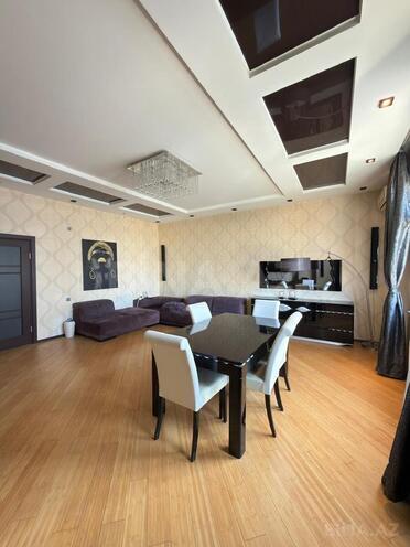 Продаётся 3-комн. новостройка 136 м², Насиминский  р., photo 4 from 17