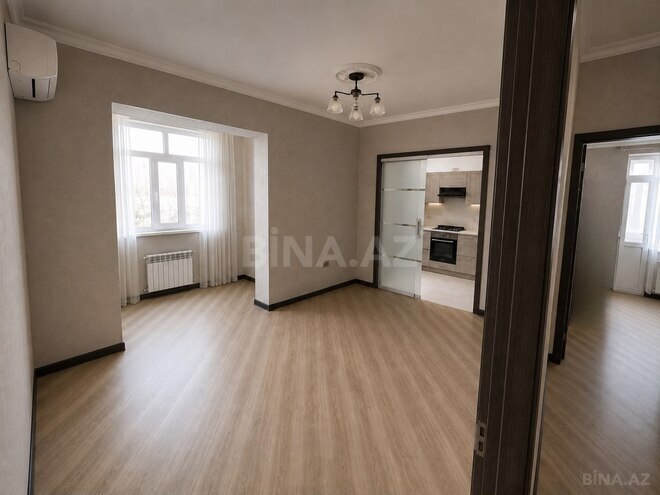 Продаётся 2-комн. вторичка 45 м², м. Халглар Достлугу, photo 3 from 8
