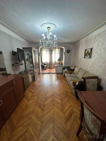 İcarəyə verilir 2 otaqlı köhnə tikili 60 m², Nərimanov r., photo 1 from 14