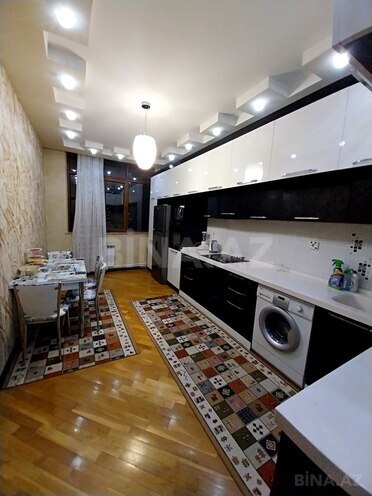 Сдаётся 3-комн. новостройка 140 м², м. 8 ноября, photo 14 from 17