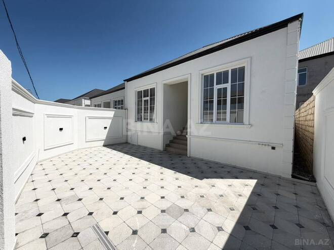 Satılır 4 otaqlı həyət evi/bağ evi 100 m², Binə q., photo 1 from 12