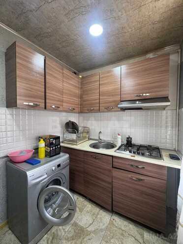 Satılır 3 otaqlı köhnə tikili 75 m², İnşaatçılar m., photo 6 from 13