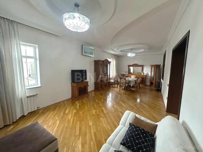 İcarəyə verilir 3 otaqlı köhnə tikili 140 m², Elmlər Akademiyası m., photo 3 from 19