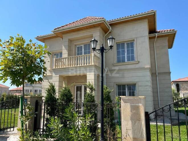 Продается 7-комн. дом/дача 250 м², пос. Sea Breeze, photo 1 from 14
