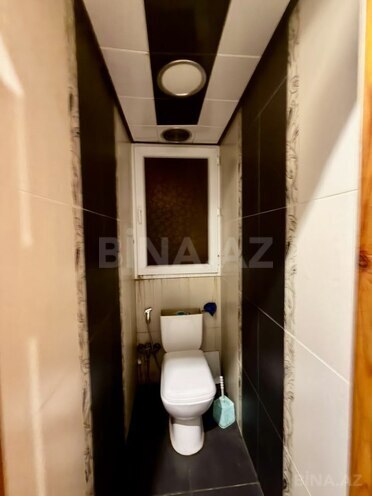 Satılır 2 otaqlı köhnə tikili 65 m², Xalqlar Dostluğu m., photo 17 from 18