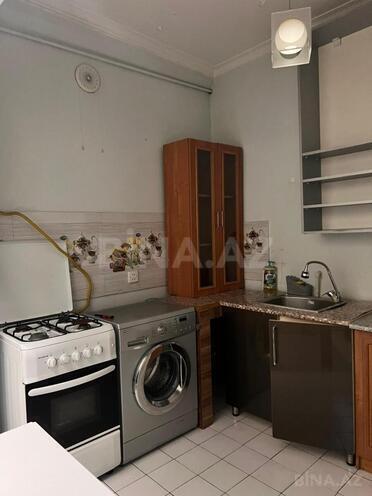 Продаётся 2-комн. вторичка 45 м², м. Нариман Нариманов, photo 7 from 12
