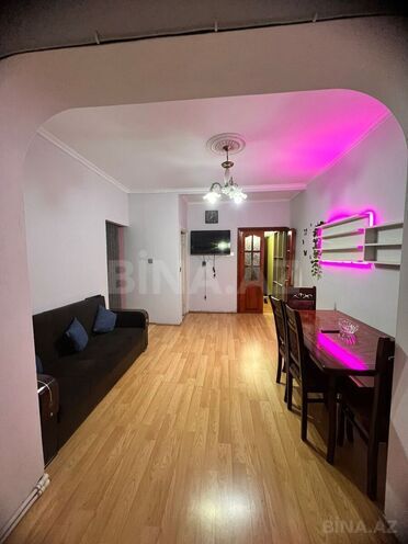 Продаётся 2-комн. вторичка 45 м², м. Нариман Нариманов, photo 1 from 12