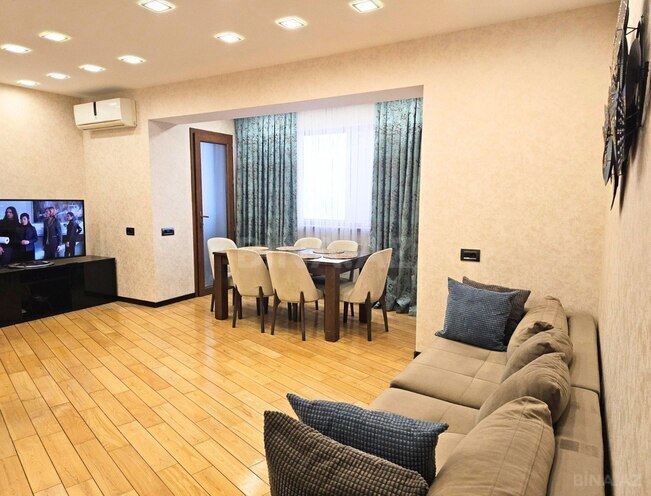 İcarəyə verilir 3 otaqlı köhnə tikili 75 m², Gənclik m., photo 3 from 23