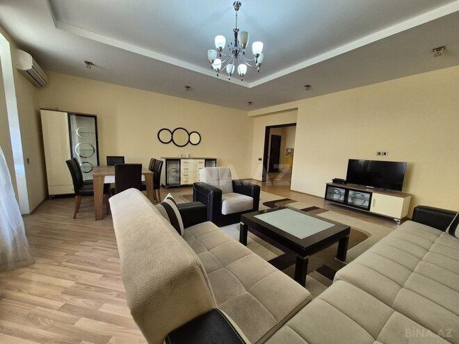 Сдаётся 4-комн. новостройка 200 м², м. Низами, photo 3 from 17