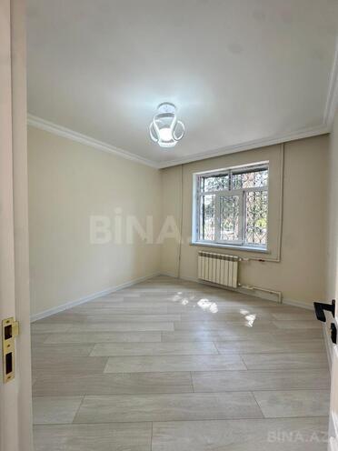 Satılır 4 otaqlı köhnə tikili 105 m², Xalqlar Dostluğu m., photo 4 from 22