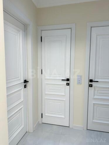 Satılır 4 otaqlı köhnə tikili 105 m², Xalqlar Dostluğu m., photo 16 from 22