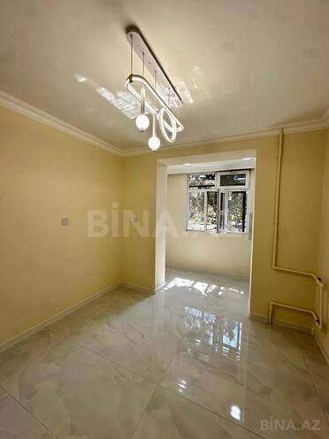 Satılır 4 otaqlı köhnə tikili 105 m², Xalqlar Dostluğu m., photo 10 from 22