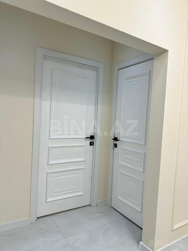 Satılır 4 otaqlı köhnə tikili 105 m², Xalqlar Dostluğu m., photo 17 from 22