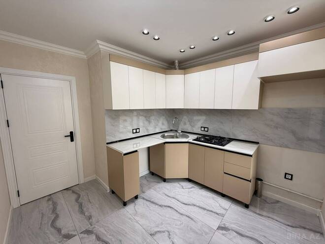 Satılır 3 otaqlı köhnə tikili 80 m², Xalqlar Dostluğu m., photo 5 from 10
