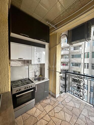 İcarəyə verilir 2 otaqlı yeni tikili 70 m², 28 May m., photo 13 from 14