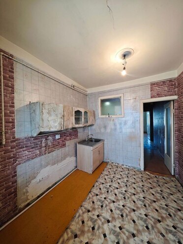 Продаётся 4-комн. вторичка 100 м², пос. Бакиханова, photo 10 from 17
