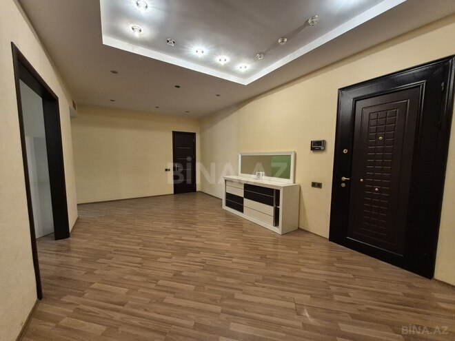 Сдаётся 4-комн. новостройка 200 м², м. Низами, photo 16 from 19