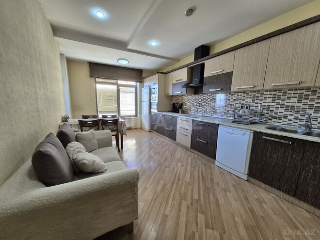 Сдаётся 4-комн. новостройка 200 м², м. Низами, photo 13 from 19