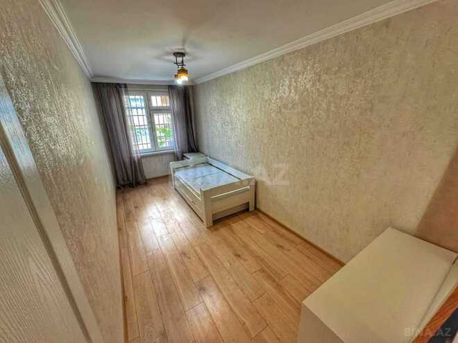 Продаётся 2-комн. вторичка 55 м², м. Элмляр Академиясы, photo 5 from 11