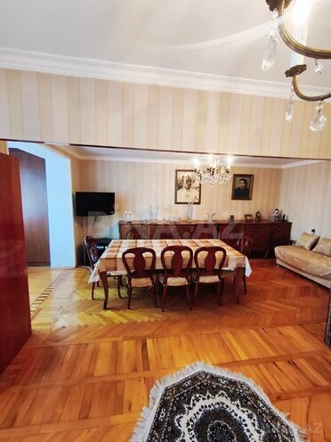 Satılır 3 otaqlı köhnə tikili 75 m², Elmlər Akademiyası m., photo 7 from 21