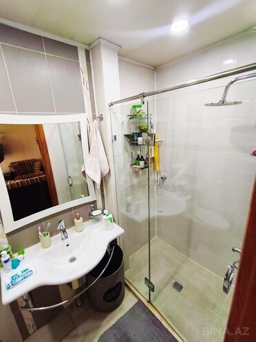 Satılır 3 otaqlı köhnə tikili 75 m², Elmlər Akademiyası m., photo 15 from 19