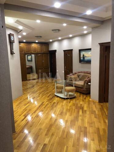 Сдаётся 4-комн. новостройка 170 м², м. Низами, photo 9 from 19