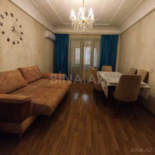 Satılır 3 otaqlı köhnə tikili 75 m², İnşaatçılar m., photo 4 from 12