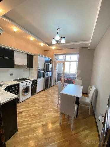 Сдаётся 2-комн. новостройка 90 м², м. Иншаатчылар, photo 11 from 20