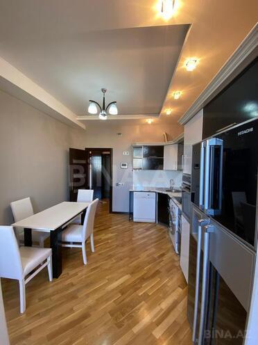 Сдаётся 2-комн. новостройка 90 м², м. Иншаатчылар, photo 8 from 20
