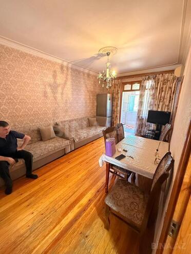 İcarəyə verilir 3 otaqlı köhnə tikili 55 m², Memar Əcəmi m., photo 4 from 9