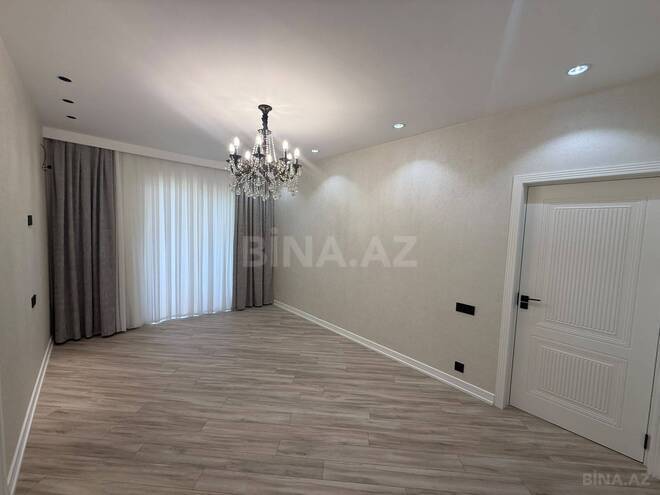 Satılır 2 otaqlı köhnə tikili 65 m², Xalqlar Dostluğu m., photo 3 from 16