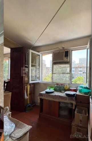 Satılır 3 otaqlı köhnə tikili 70 m², Elmlər Akademiyası m., photo 5 from 9
