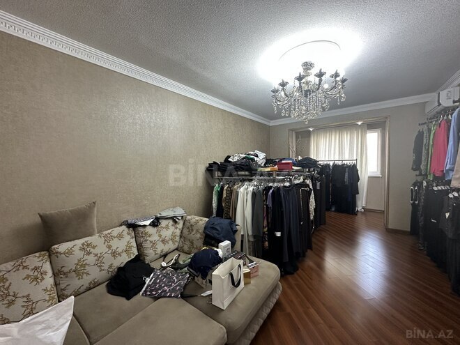 Satılır 3 otaqlı köhnə tikili 80 m², Xalqlar Dostluğu m., photo 1 from 17