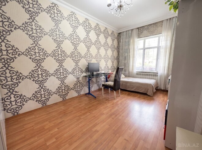 Продаётся 4-комн. вторичка 100 м², м. Ази Асланов, photo 8 from 21