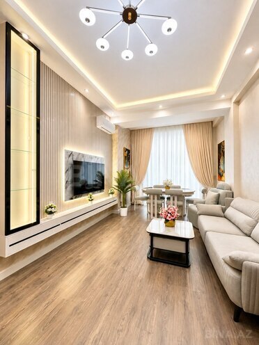 Сдаётся 2-комн. новостройка 71 м², Насиминский  р., photo 1 from 16