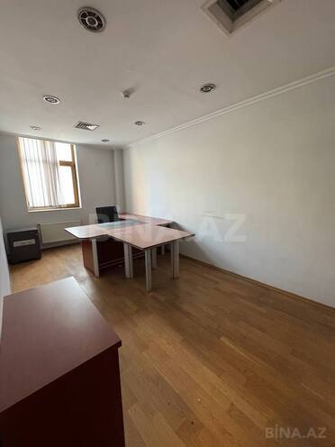 Satılır  obyekt 650 m², 28 May m., photo 6 from 8