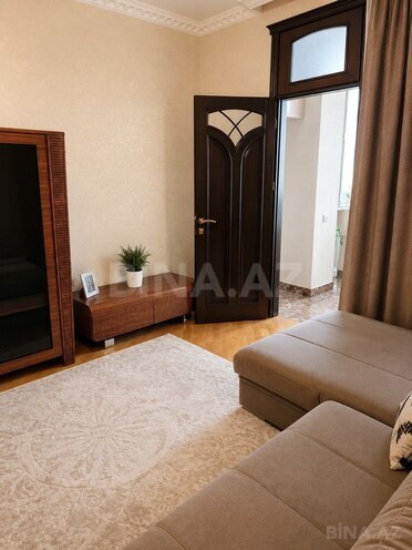 Сдаётся 2-комн. новостройка 68 м², м. Ази Асланов, photo 3 from 10