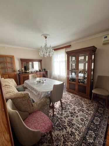 Продаётся 2-комн. вторичка 45 м², пос. Бадамдар, photo 1 from 8