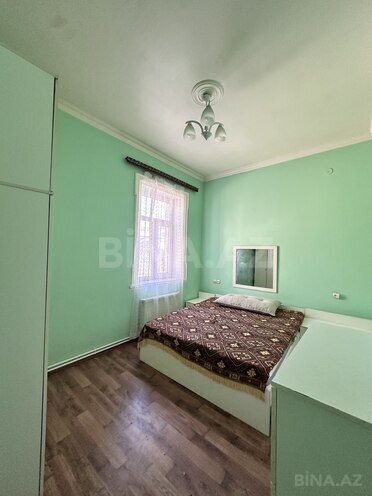 Сдаётся 2-комн. вторичка 70 м², м. Низами, photo 1 from 10