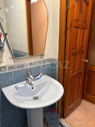 Satılır 2 otaqlı köhnə tikili 65 m², Nizami m., photo 11 from 14