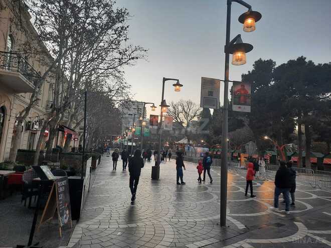 İcarəyə verilir 3 otaqlı köhnə tikili 65 m², Sahil m., photo 1 from 12