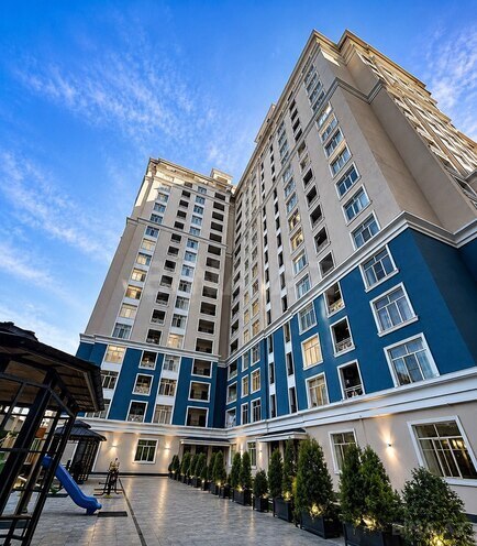 Продаётся 2-комн. новостройка 90 м², Насиминский  р., photo 1 from 19
