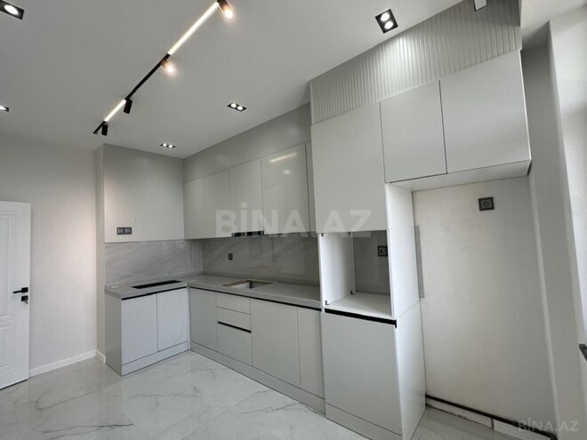 Продаётся 3-комн. новостройка 93 м², м. Нефтчиляр, photo 10 from 18